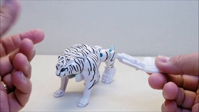 Transformers Beast Wars Re-issue TIGATRON Review! Bert The Stormtrooper Reviews!
