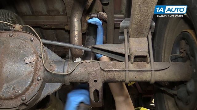 How to Replace Rear Shock Absorbers 98-11 Ford Ranger with Torsion Bar Suspension смотреть онлайн