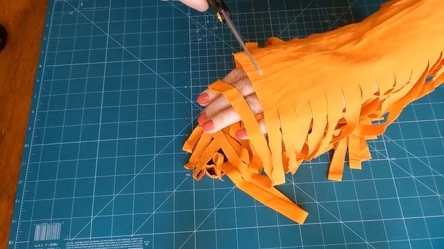 Заготовка трикотажной пряжи. смотреть онлайн