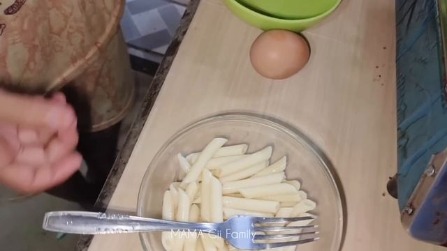 PAGI" BUAT SAYUR SOP DITAMBAH MAKRONI DARI MB YANTI & PULANG SEKOLAH DITA BUAT MAKLOR(Makroni teLor смотреть онлайн