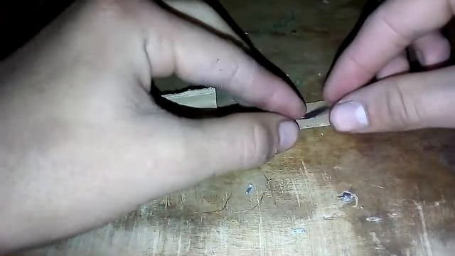 Как сделать холдер для батареек из картона? смотреть онлайн