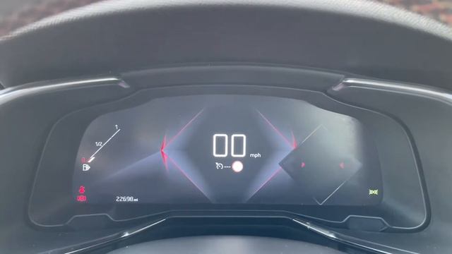 Used DS Automobiles DS7 Crossback 1.5 Diesel Manual BlueHDi Performance Line at Motor Match Staffor смотреть онлайн