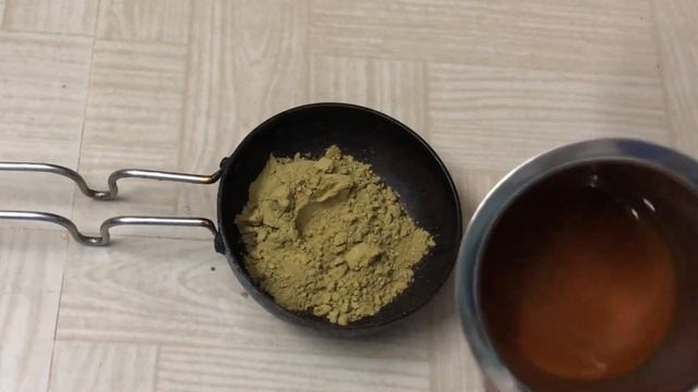 Turn your grey hair naturally/ color your hair black using henna-amla pack смотреть онлайн