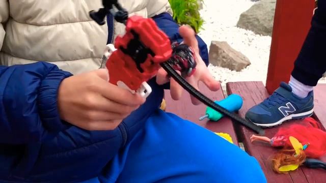 Кто победит - Адская Саламандра или Роктавор Р2? смотреть онлайн