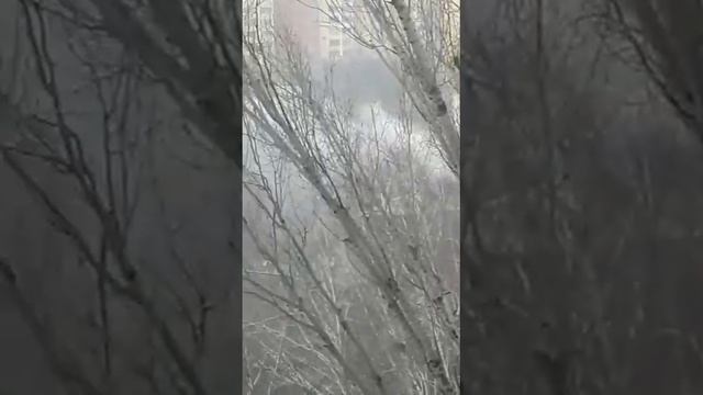 Дым из трубы в районе проспекта Шакарима в Семее смотреть онлайн