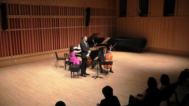 Horszowski Trio Concert смотреть онлайн
