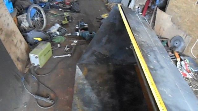 Мини погрузчик , миксерный ковш 1. смотреть онлайн