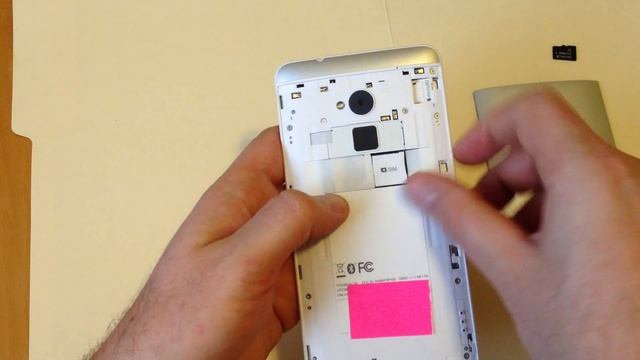 HTC ONE MAX Remove, replace Back plate cover, install Sim Card / Micro SD memory Card смотреть онлайн