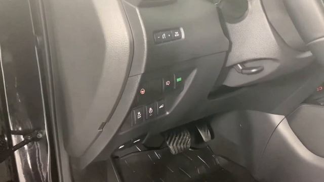 Nissan X-Trail 2021 года смотреть онлайн
