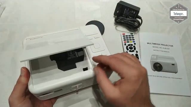 ExquizOn KJM-301 mini projecteur avec lecteur DVD intégré смотреть онлайн