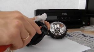 Замена стекла противотуманной фары