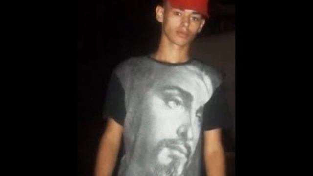 Mc Duduzinho - 12 anjos [ Massacre de Realengo] (Dj Jean du PCB) смотреть онлайн