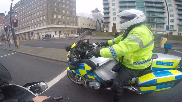FALAMOS COM O AGENTE DA POLICIA DE TRANSITO | PAN EUROPEAN ST 1100 смотреть онлайн