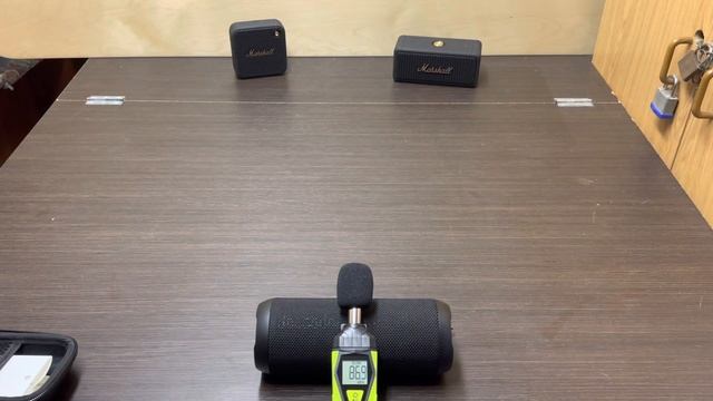 Marshall Willen & Emberton 2 comparison + stack mode смотреть онлайн