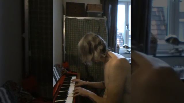 Mystery Of Life - Eric De Boer ( piano ) смотреть онлайн