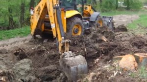 Корчевание пней экскаватором JCB 3CX в Калининграде - steh39.ru