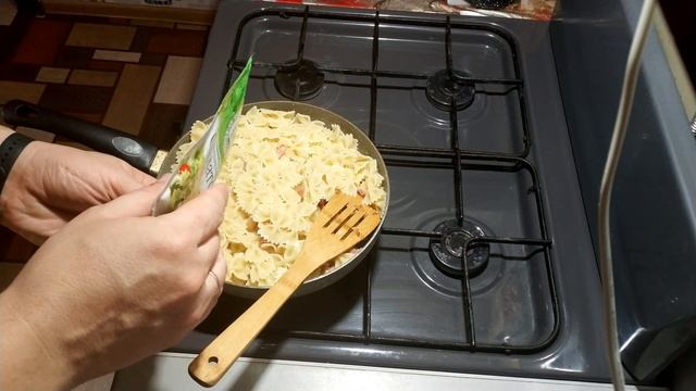 #МАКАРОНЫ#КАРБОНАРА #ПО-РУССКИ!#ШОК ОТ ПРИГОТОВЛЕННОГО)/CARBONARA IN RUSSIAN!THE SHOCK OF THE RESUL смотреть онлайн