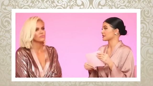 12 НЕОЖИДАННЫХ И СТРАННЫХ талантов сестёр Кардашьян-Дженнер! смотреть онлайн