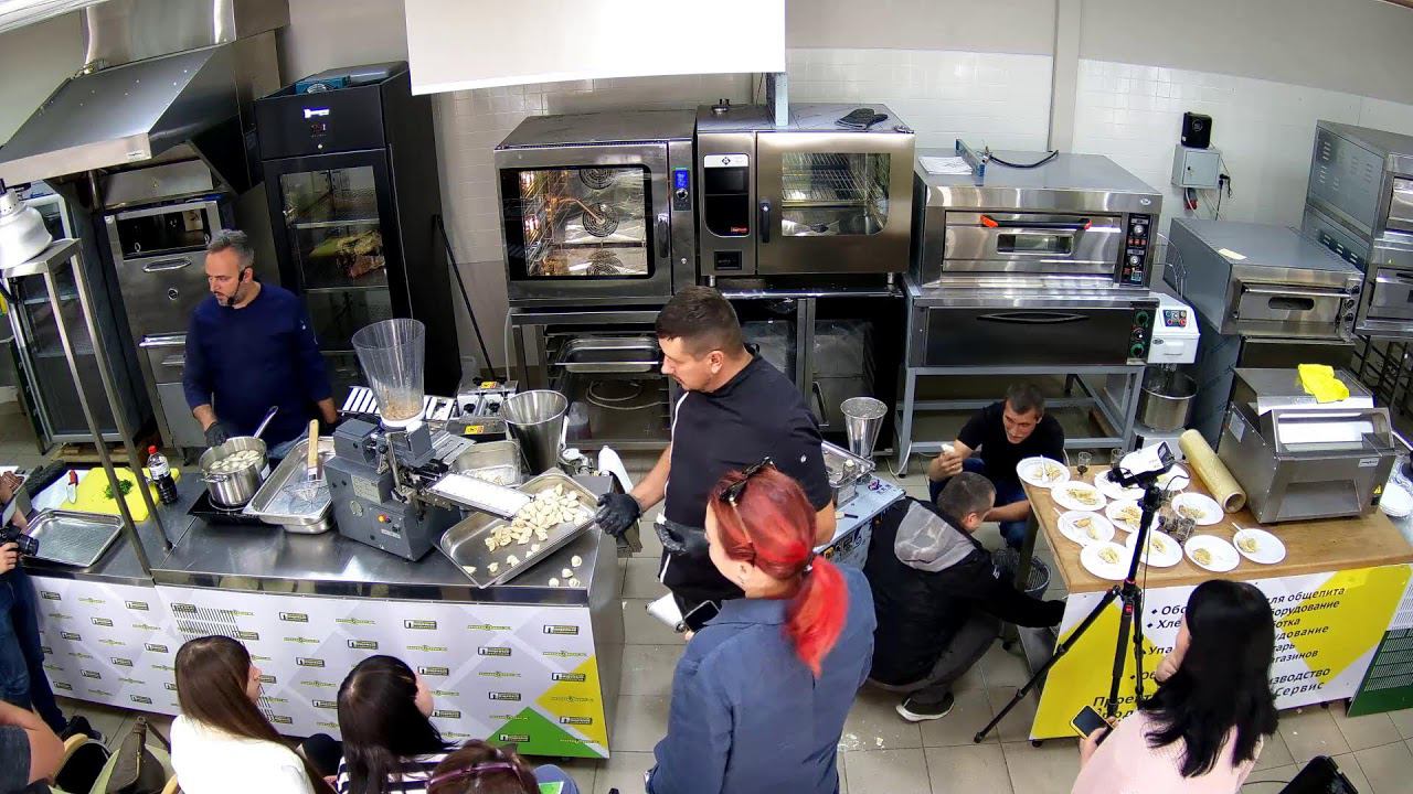 Мастер-класс "Кулинарный поединок: Гедзе против Пельменей, что вкуснее?" смотреть онлайн