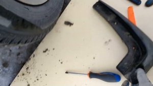 Установка эластичных-увеличенных брызговиков Киа Спортейдж