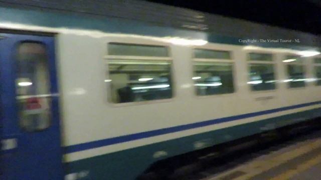Venice train Station - Venezia Santa Lucia - in Italy смотреть онлайн