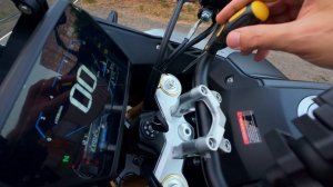 Мотоцикл VOGE DS525X - Передние амортизаторы.