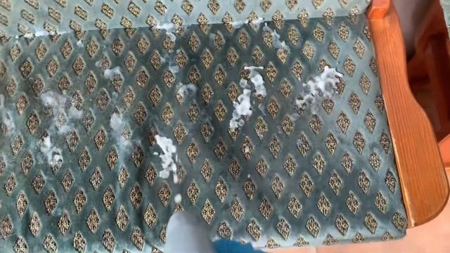 Обзор чистящего средства для ковров и обивки Astonish Specialist ?