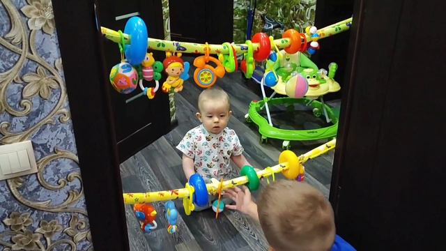 Кто взял мои погремушки?