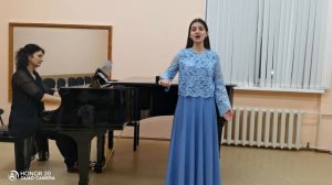 Русская народная песня «В низенькой светелке», исполняет Плохова Арина Сергеевна