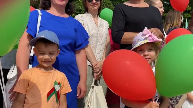 Жлобинчане отмечают День Независимости смотреть онлайн