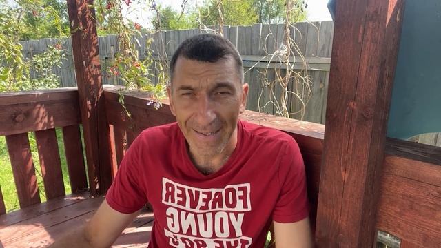 Вот что будет, если смотреть в зеркало 10 минут без перерыва - это просто невероятно смотреть онлайн