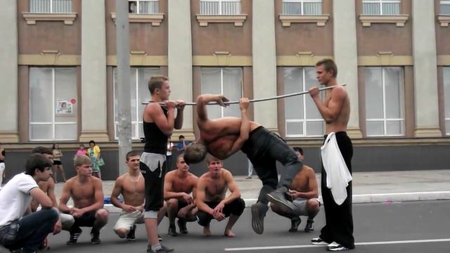 Extreme Workout - Выступление на день города Макеевки смотреть онлайн