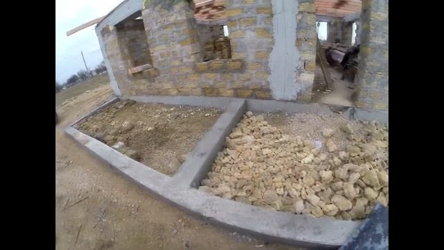 Деревянное перекрытие сборка крепление выпуски стропил балок, чем стянуть доски. Вальмовая крыша