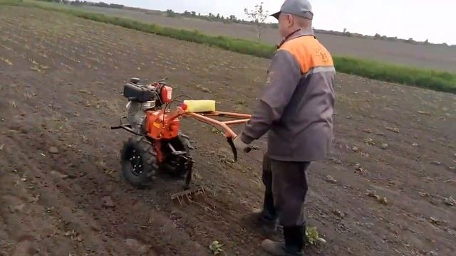 Мотоблок Прополка огорода смотреть онлайн