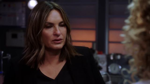 Benson Grieves for Simon - Law & Order: SVU (Episode Highlight) смотреть онлайн