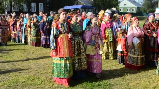 Усть-Цилемская горка-2014 поёт и водит хороводы смотреть онлайн
