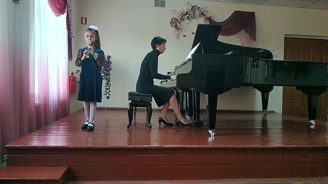 Белова Ольга 1 класс. М. Глинка "Жаворонок". смотреть онлайн