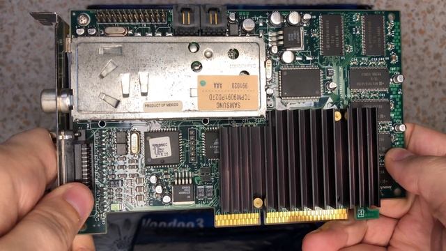 3Dfx Voodoo3 3500TV SE (200Mhz 5ns)