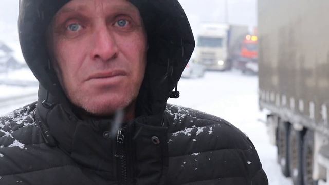 Сегодня утром к нам в редакцию поступил звонок от жительницы нашего города смотреть онлайн