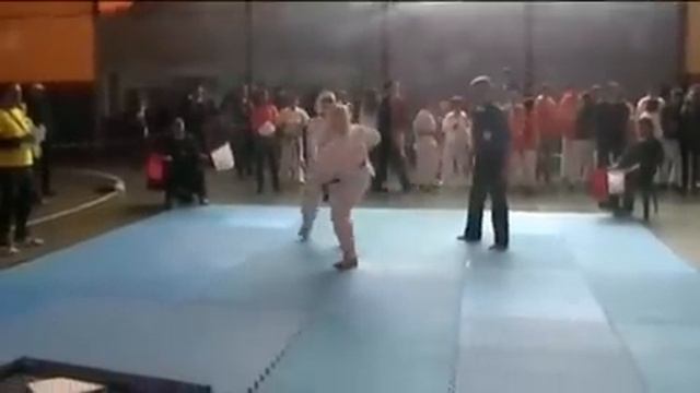 Karate Sakura, Cto Aragón 2013, Kumite Final Andrea Cierco cuadra смотреть онлайн