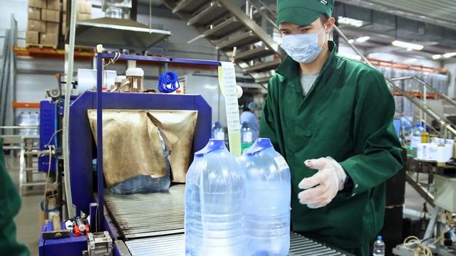 Вода из родника для ВкусВилла смотреть онлайн