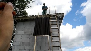 Как правильно УКЛАДЫВАТЬ ОНДУЛИН на крышу