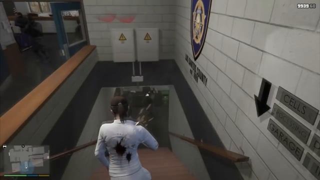 TREVOR ET FRANKLIN EN GARDE A VUE ! GTA 5 смотреть онлайн