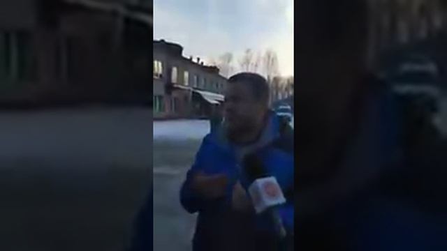 Мужчина который потерял всю семью в "зимняя вишня" КЕМЕРОВО смотреть онлайн