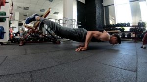 Отжимание без ног. Обучалка (4k) Покори эту вершину!