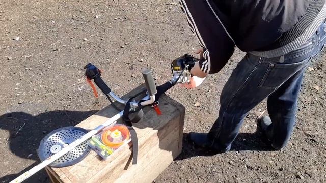 Косим траву бензокосой. Бензотример Caiman WX21 Promo смотреть онлайн