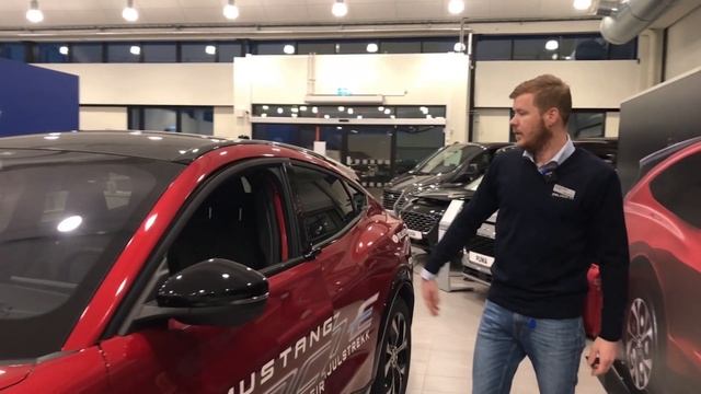Ford Mustang Mach-E på Stjørdal смотреть онлайн
