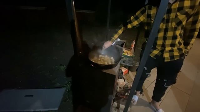 Стрим Bombovozoff: Варят хинкали (02.10.20)