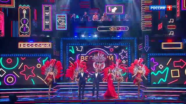 Шоу балет Музы, на открытии шоу-программы "Веселый вечер" Уральские пельмени. Постановка шоу и танца смотреть онлайн