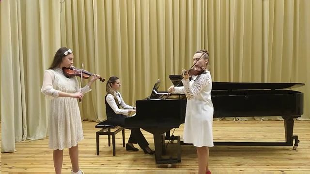 Обр. М.Леонтовича - Укр. нар. щедрівка "Щедрик" смотреть онлайн